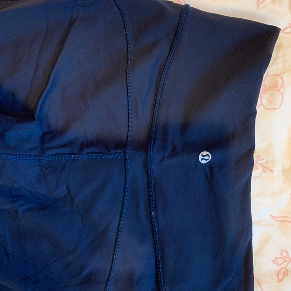 Lululemon In Movement 7/8 Tight 25" - Picture 8 of 9